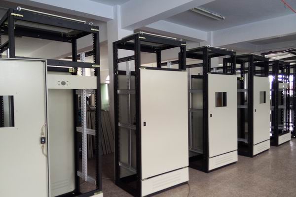 原平配电柜-3683厂家配电柜检修需要注意的